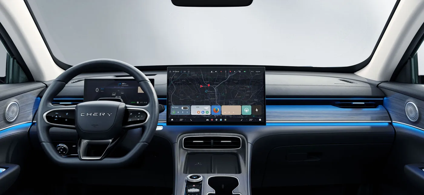 oferta tiggo 8 csh interior infotainment